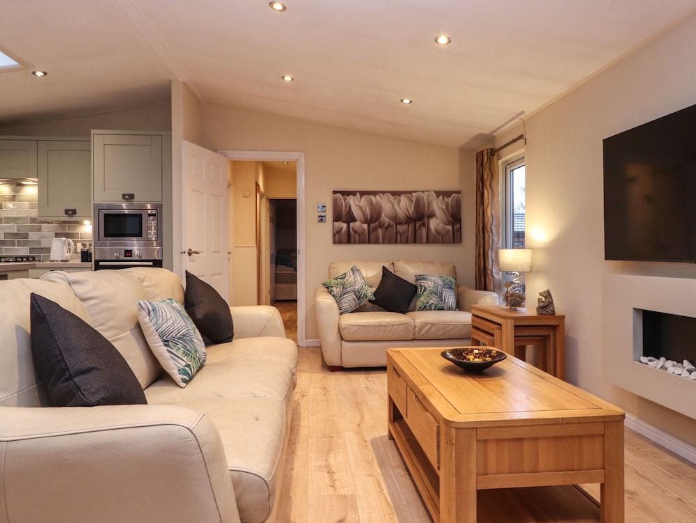 Wainwright Lodge