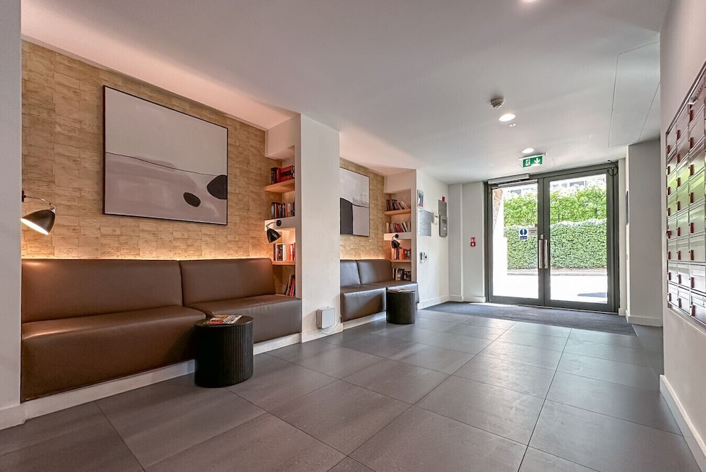 Dakota Apartment Wembley Stadium