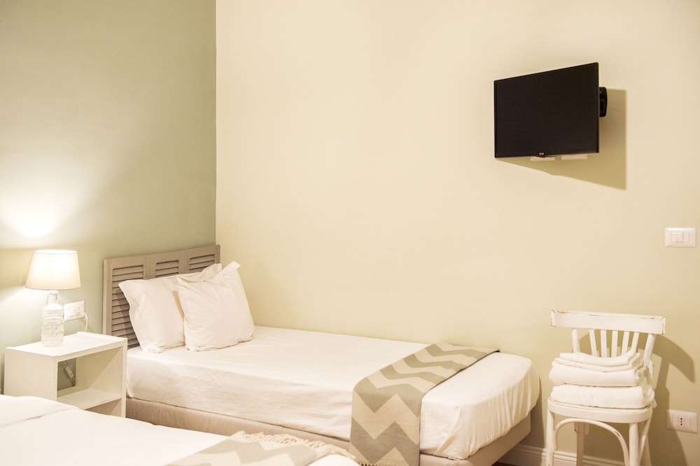 La Piazzetta Rooms