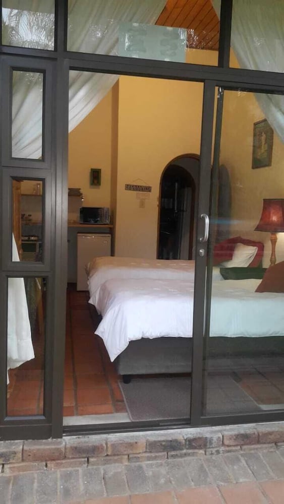 Harties Wellness Centre & Accommodation view 4