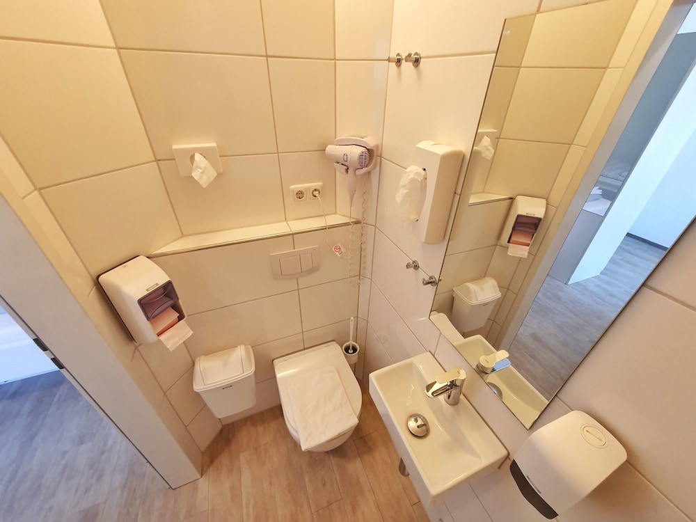 Aparthotel B & L