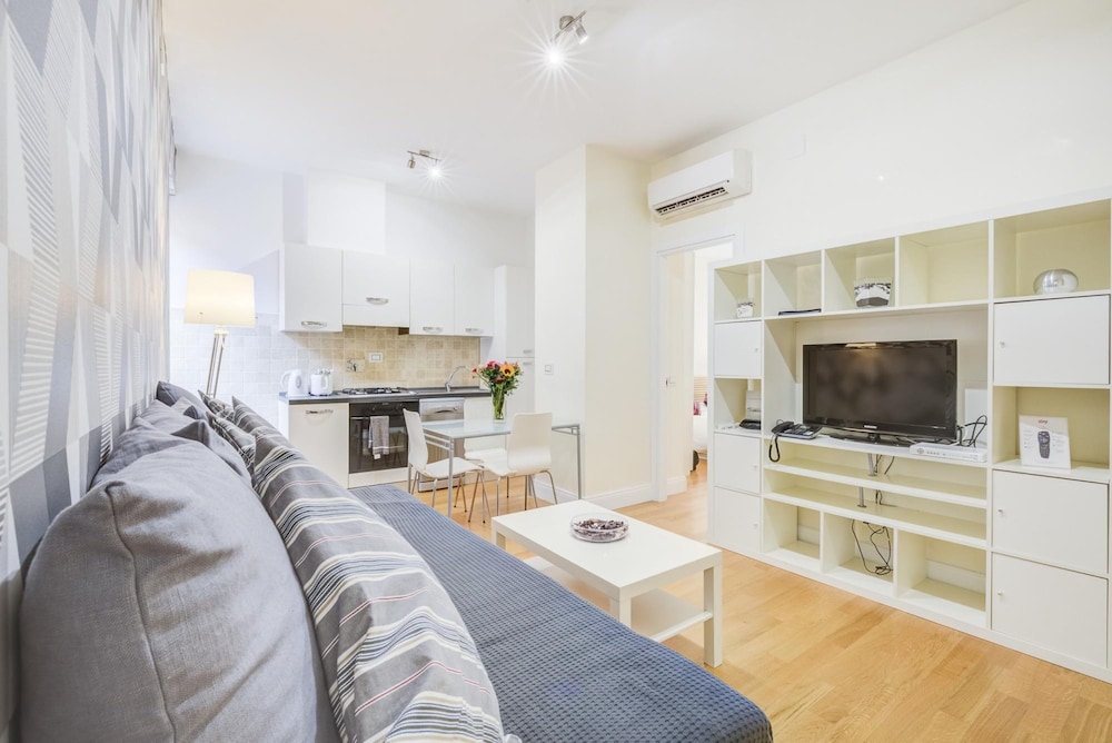 Gonfalone Residence Viola