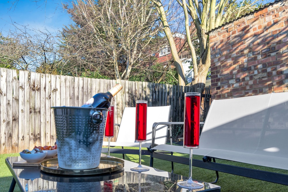 outdoor bbq area