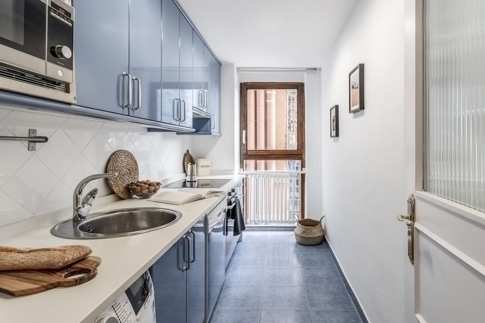Campo - 3 Bedroom and Balcony Penthouse in Azca