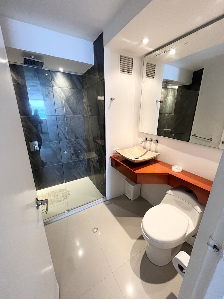2TC19 Apartamento Cartagena frente al mar view 3
