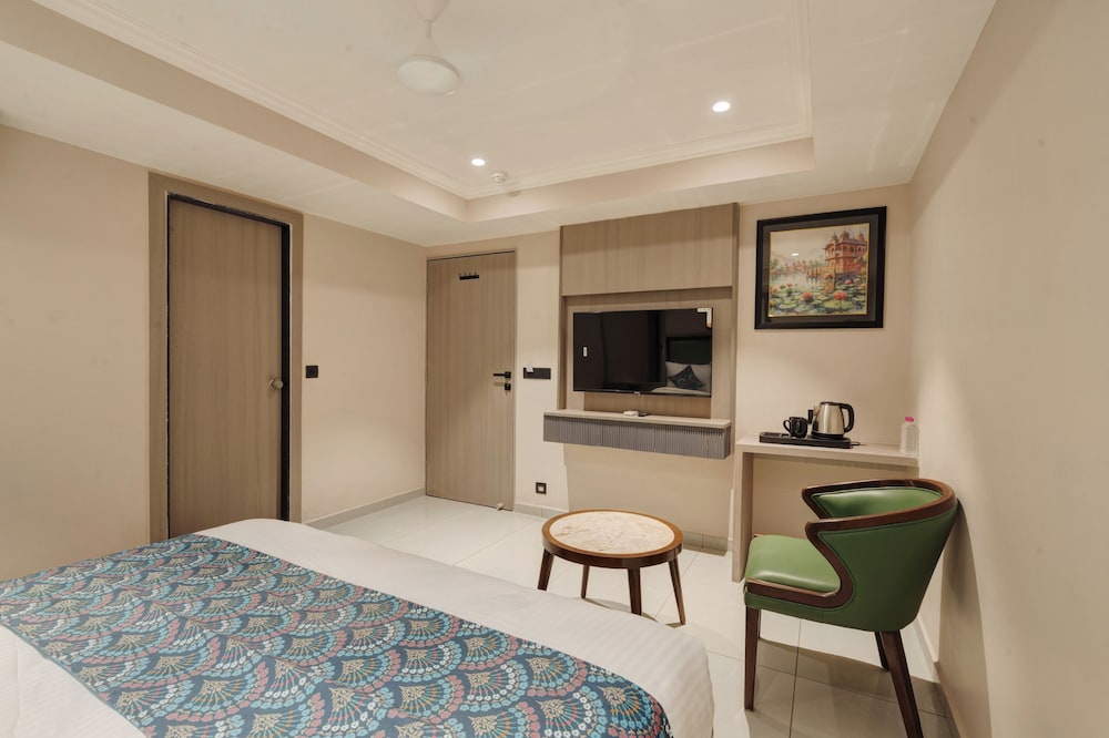 Hotel Royal Time