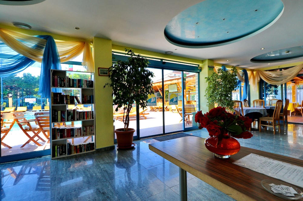 Nessebar Vacations - Bora Bora - Property Image 3