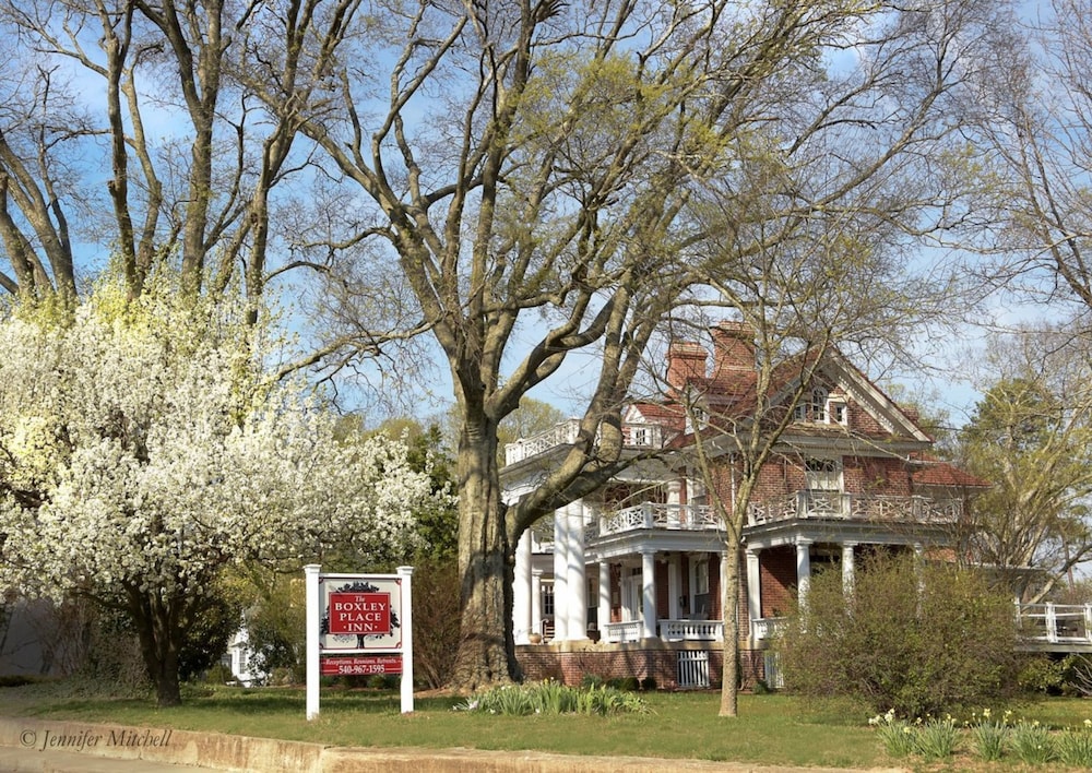 The Boxley Place Inn