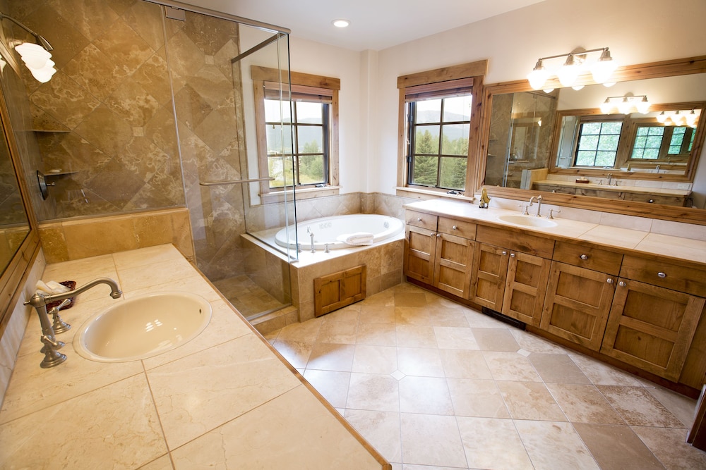 WestWall Lodge - Property Image 109