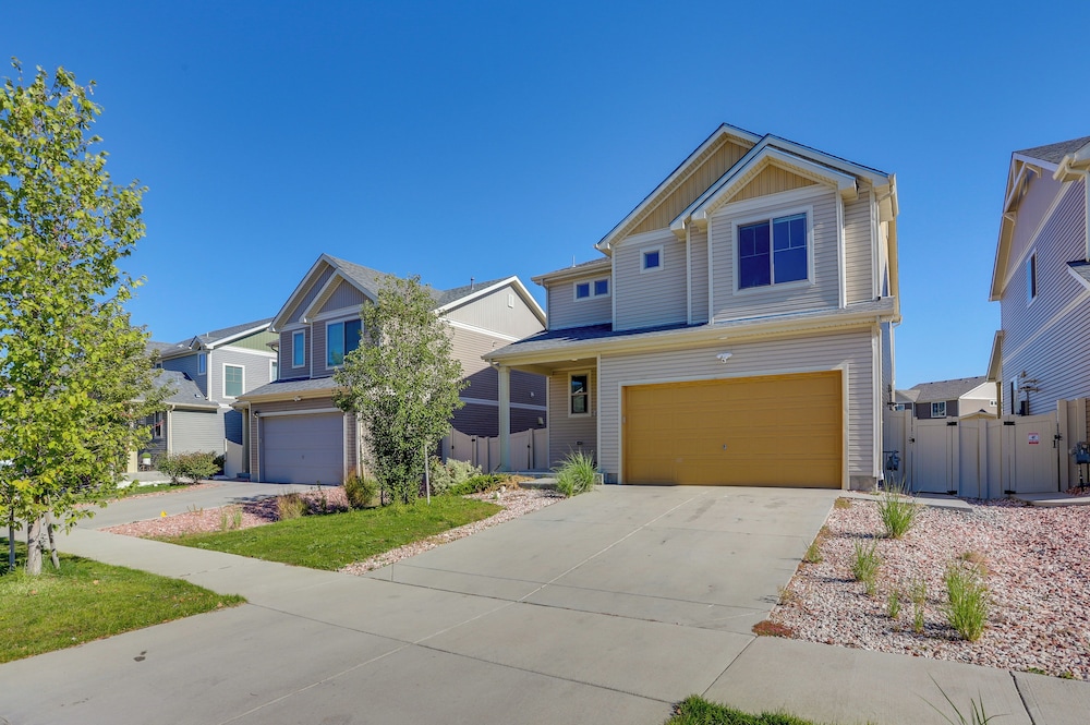 10 Mi to Dia: Family Home w/ Yard!