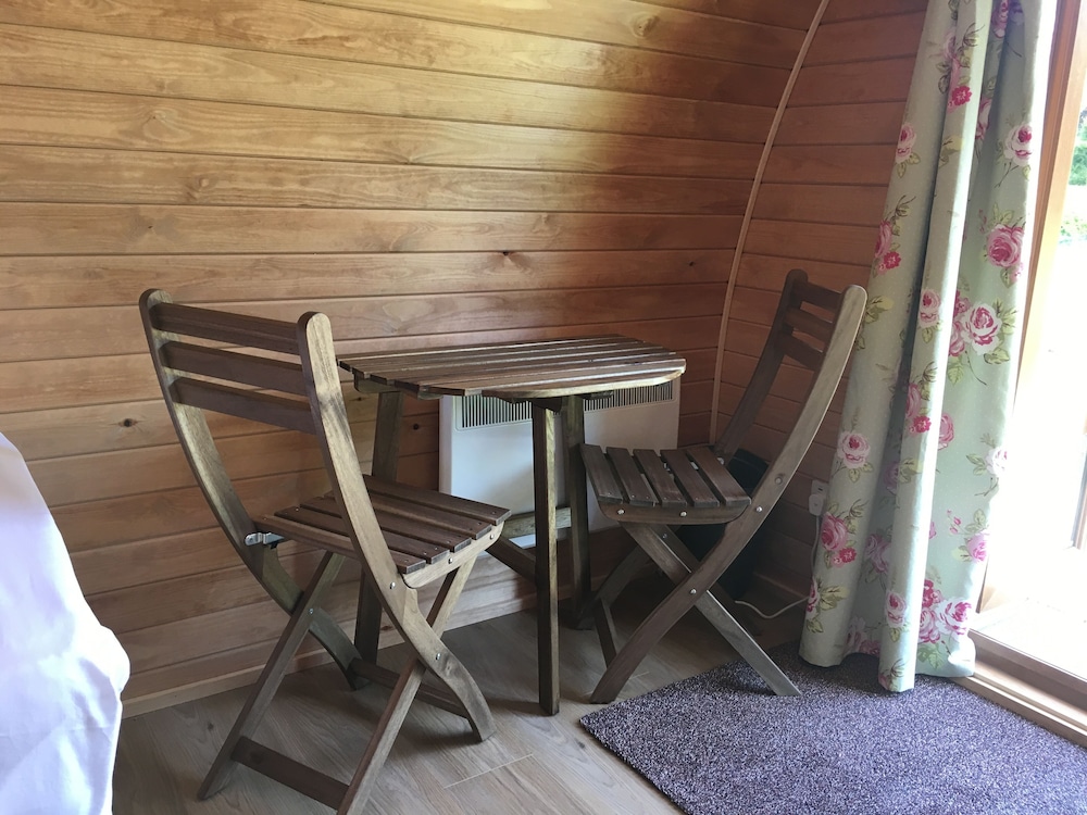 Briarfields Glamping Pods view 4