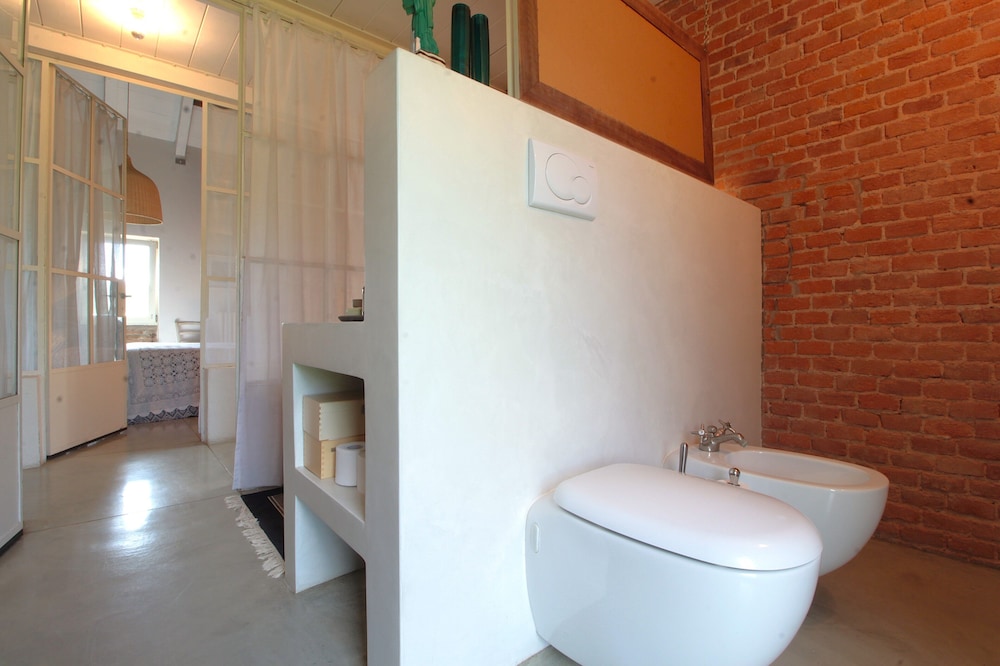 Villa Poggio Zucchino Pool and Wellness Piacenza