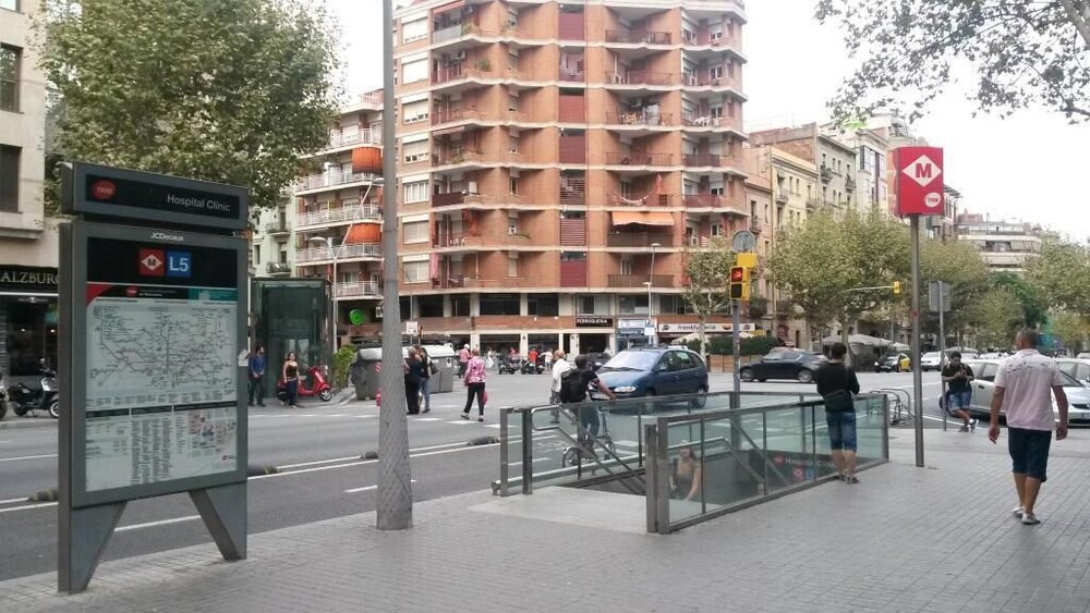 Stay U-nique Apartments Villarroel