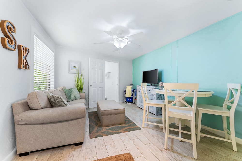 Bianco Sands by Beachside Management - Property Image 91
