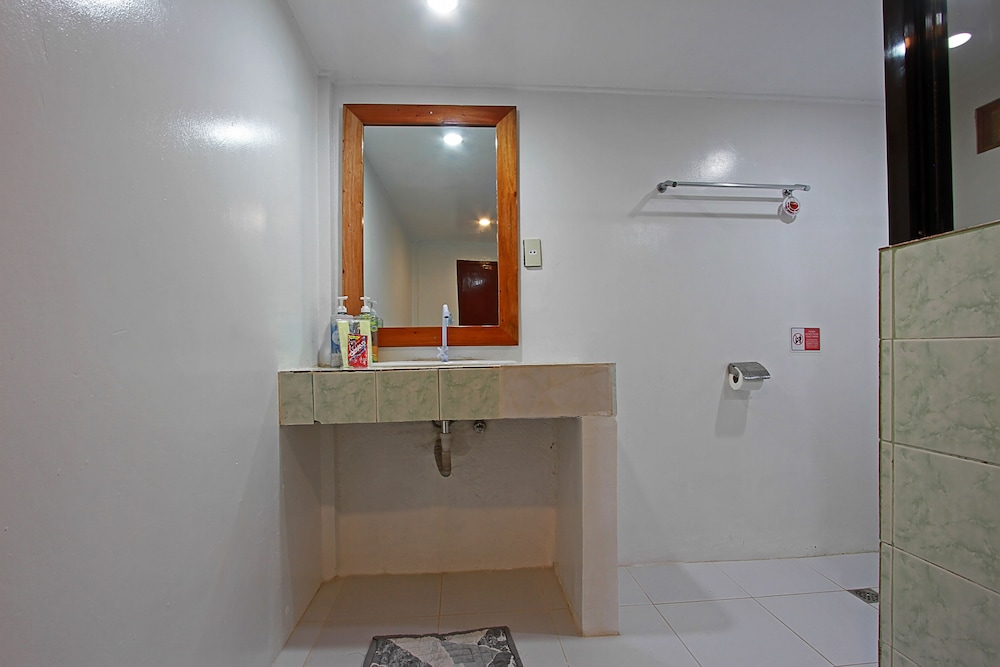 Nigi Nigi Too Beach Resort