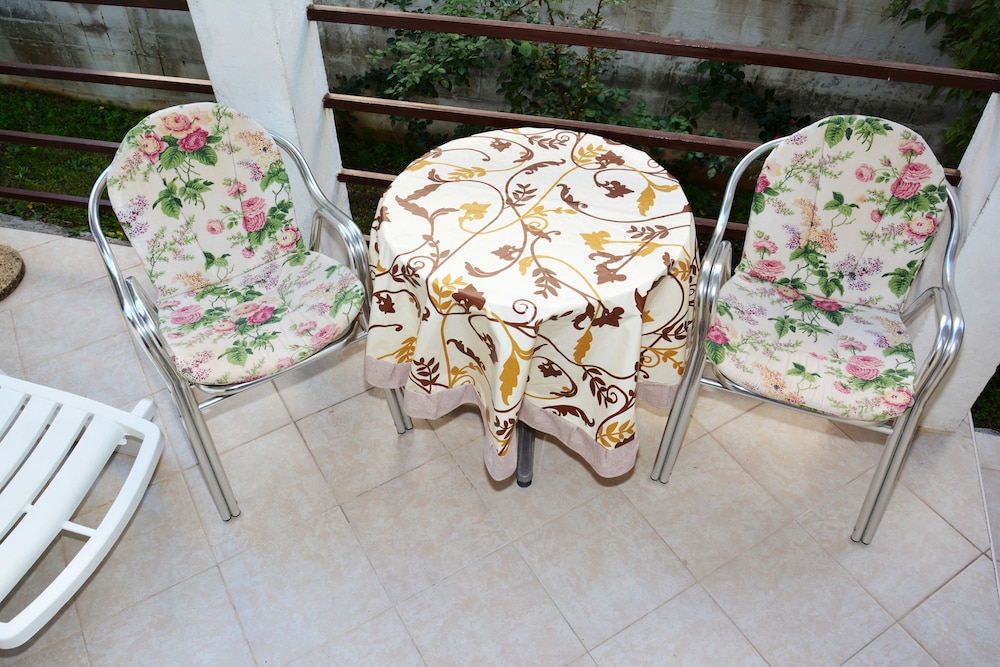 Apartments Cirkovic