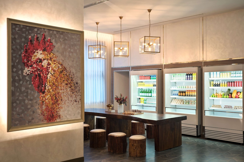 Hyatt Place Bangkok Sukhumvit 24 2