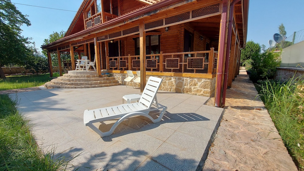 Wooden Villa w Private Garden Orchard -room w AC view 5