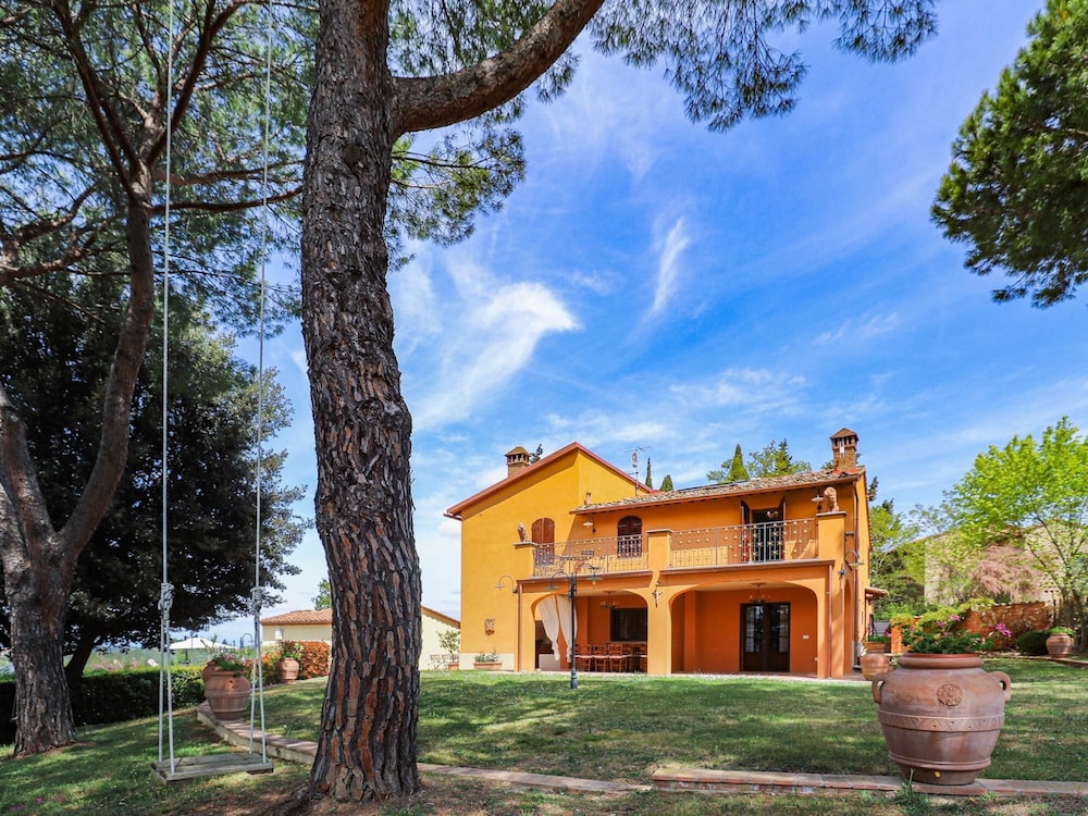 Villa in Certaldo ID 4125 view 2