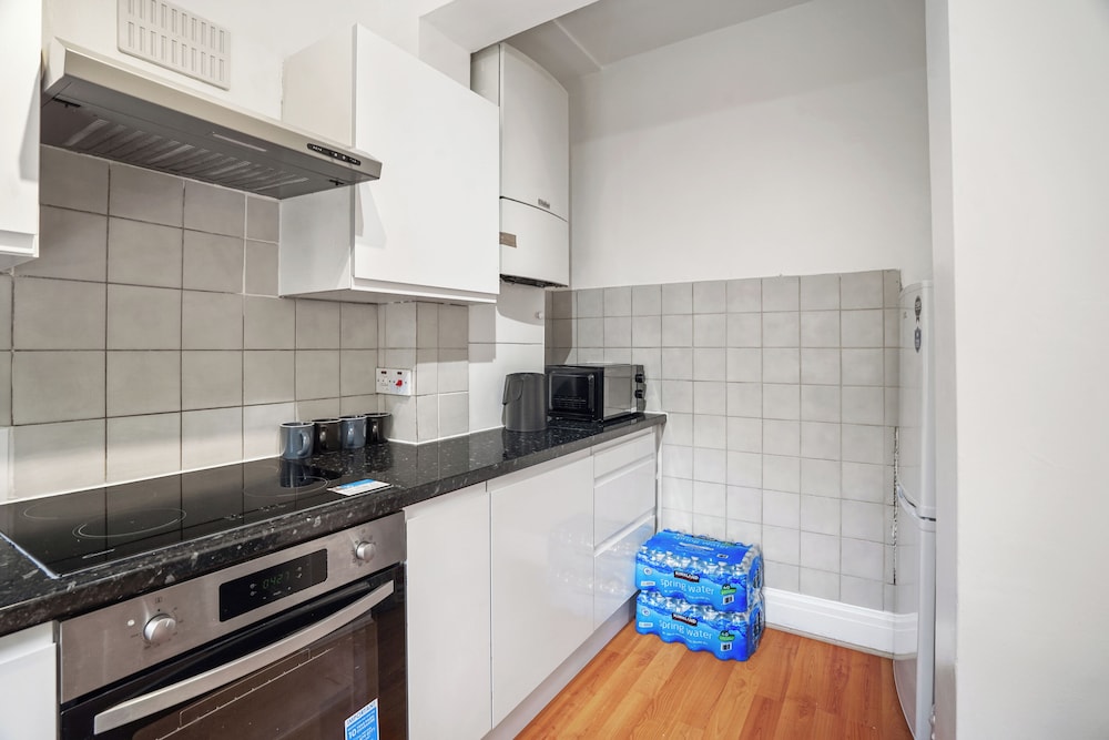 Charming London Apartment Durban Road