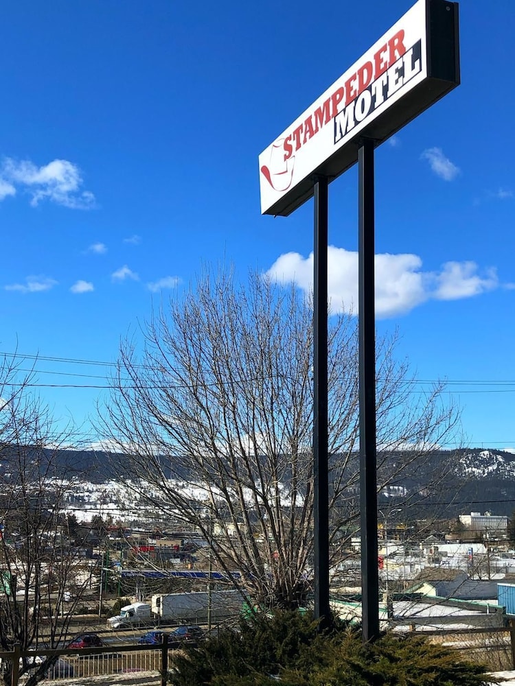 Stampeder Motel