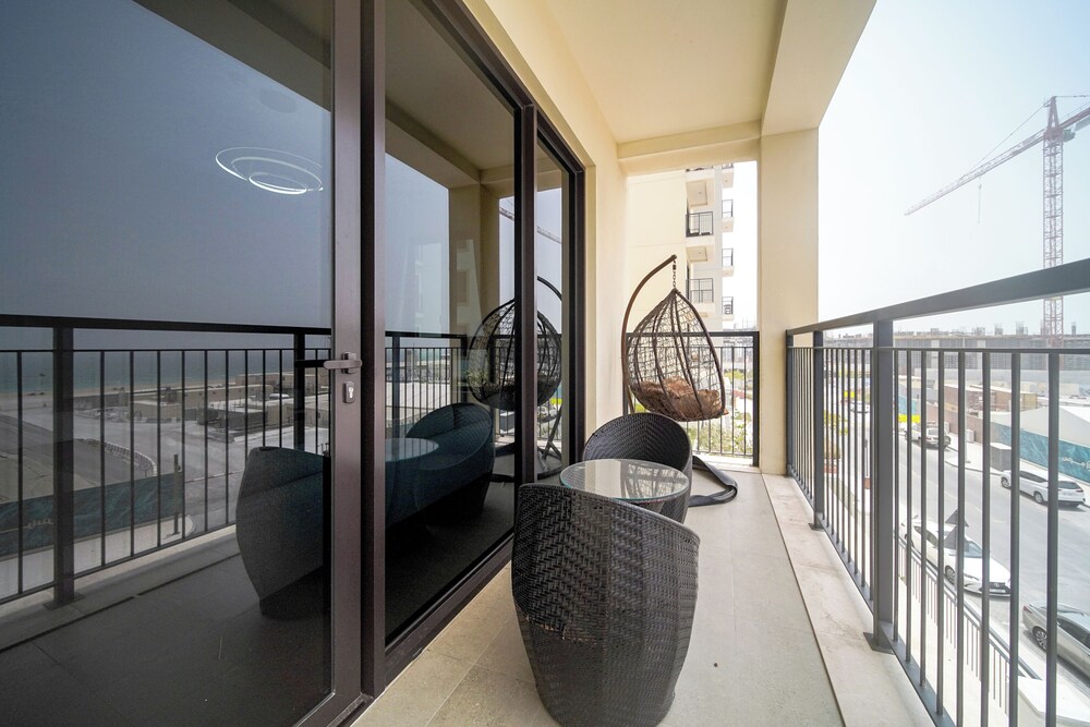 PVH - Beach Front 2BR in Le Pont 3