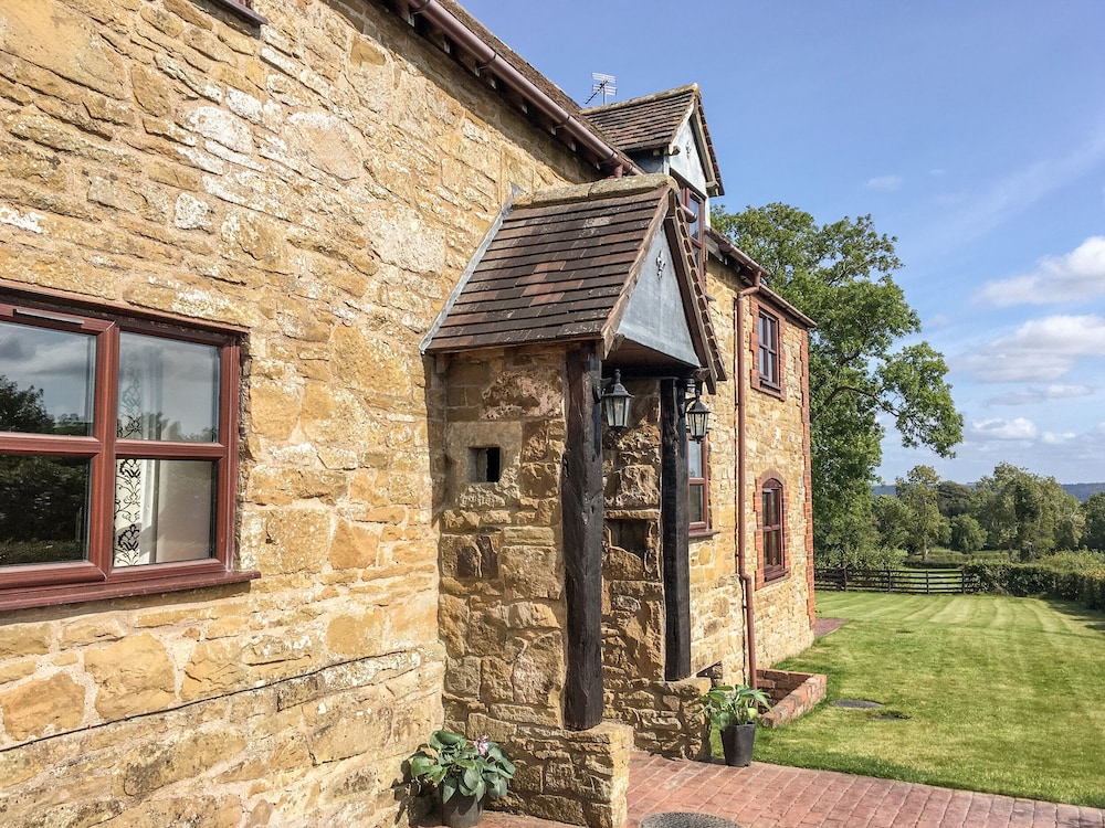 Wilstone Cottage