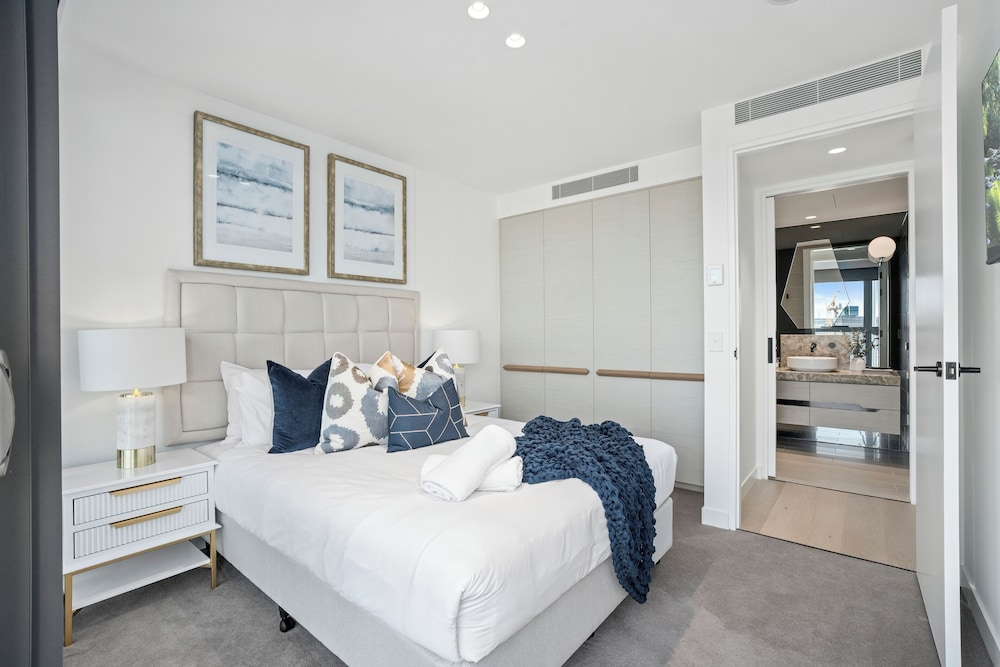 Jewel Beachfront Residences
