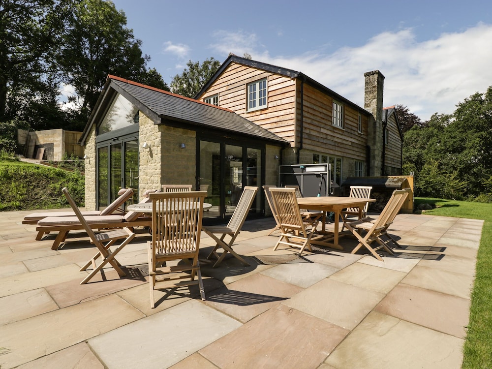 Hillside Cottage