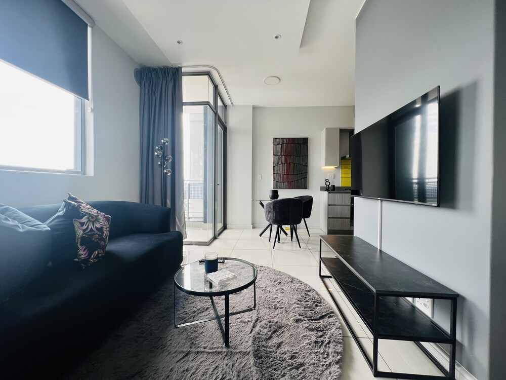 The Median Apartments