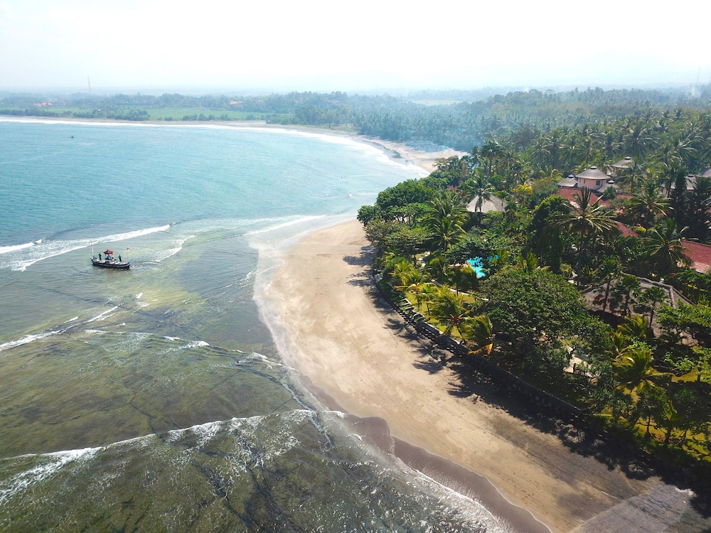 Puri Dajuma Beach Eco-Resort & Spa view 5