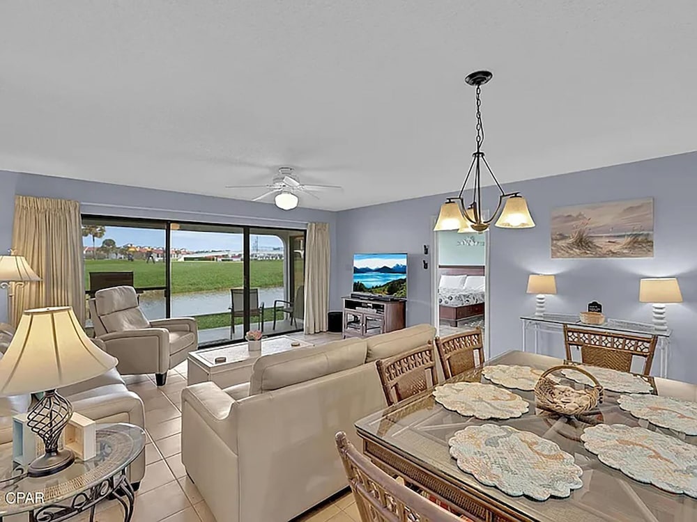 Edgewater Golf Villa 3101