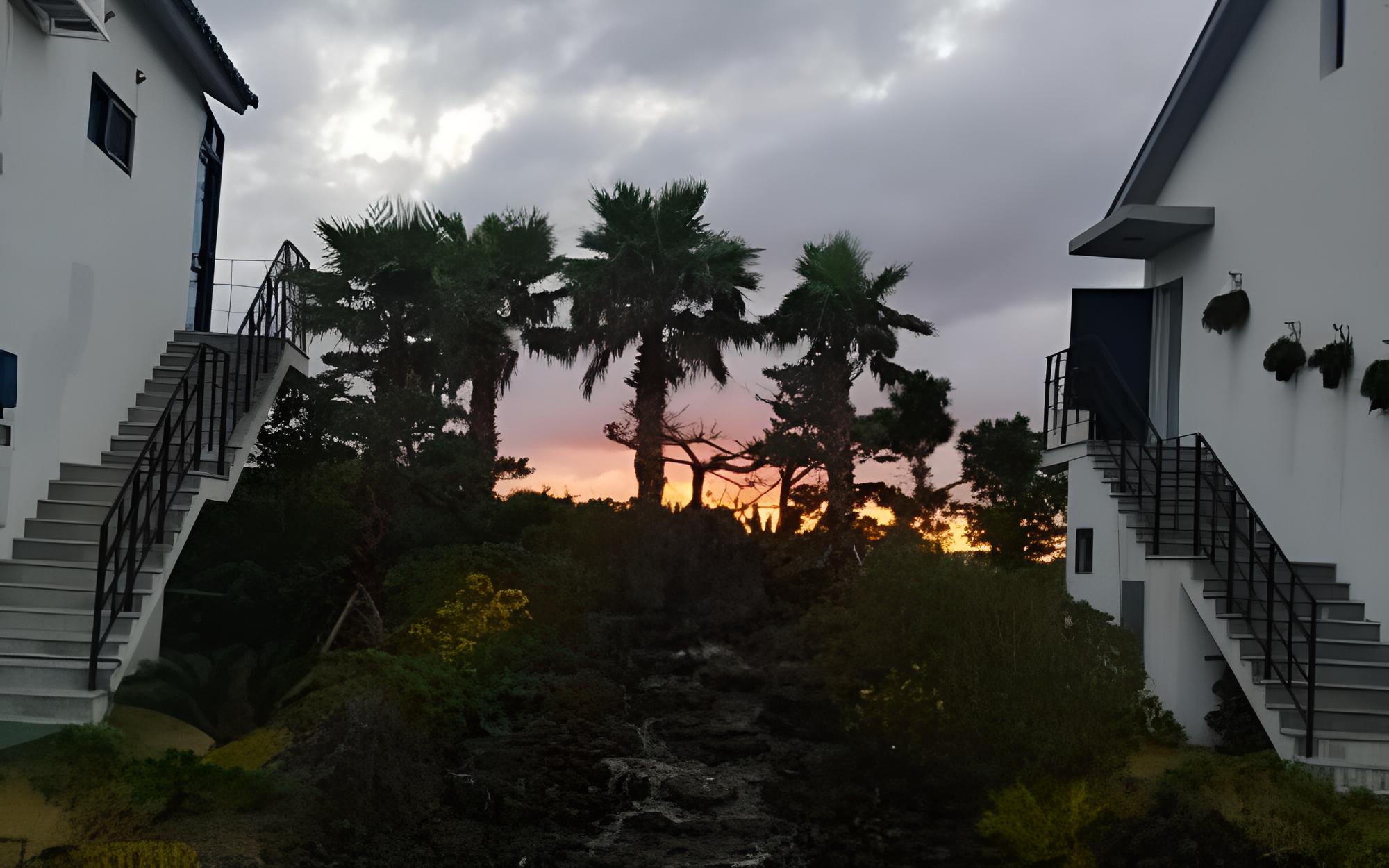 Jeju Swieonggapseoye Pension view 3