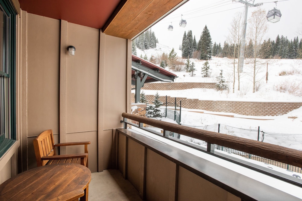 Zephyr Mountain Lodge Vacation Condos - Winter Park CO