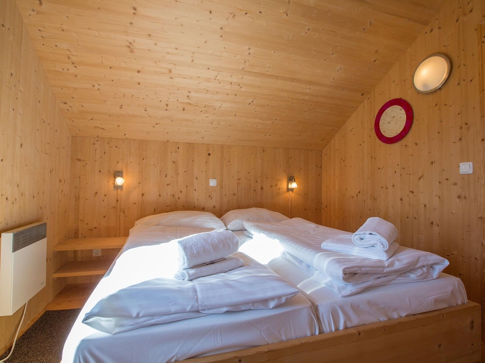 Luxury Retreat With Relaxing Bubble Bath
