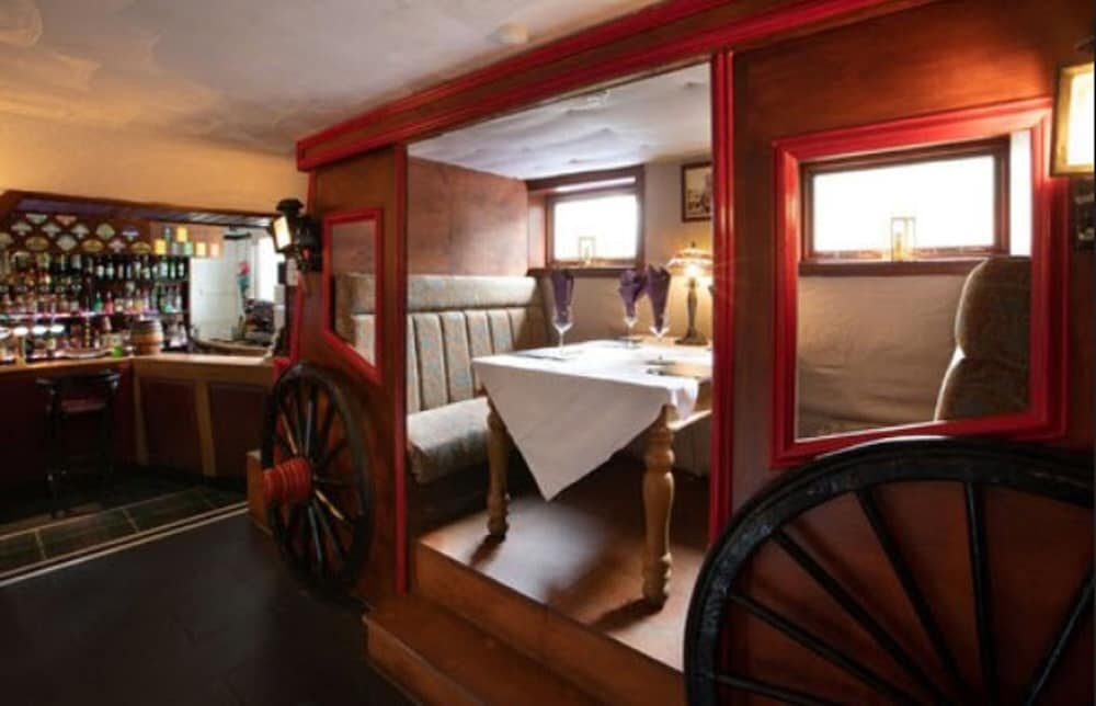 Cairndow Stagecoach Inn