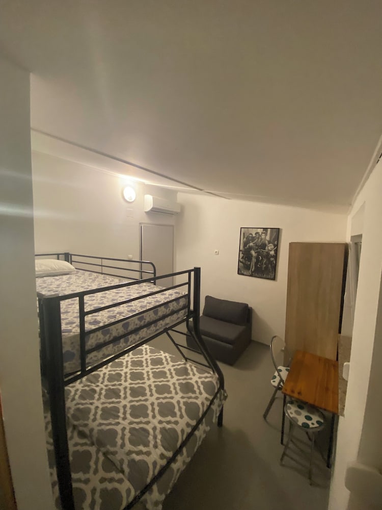 Hostel Kantun