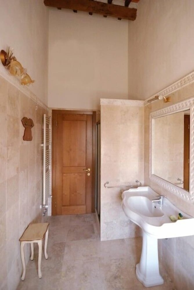 Agriturismo La Lodola