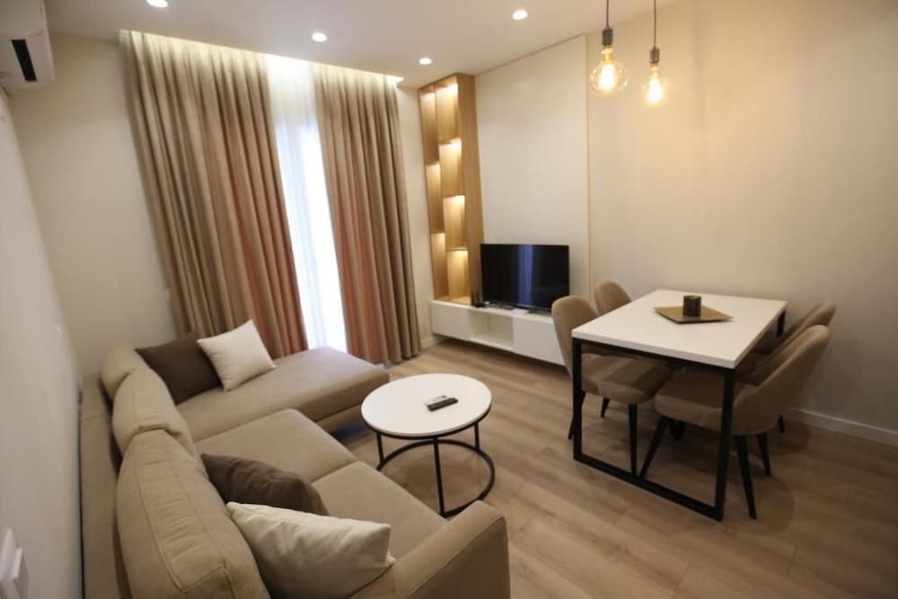 Arkle Apartment 1