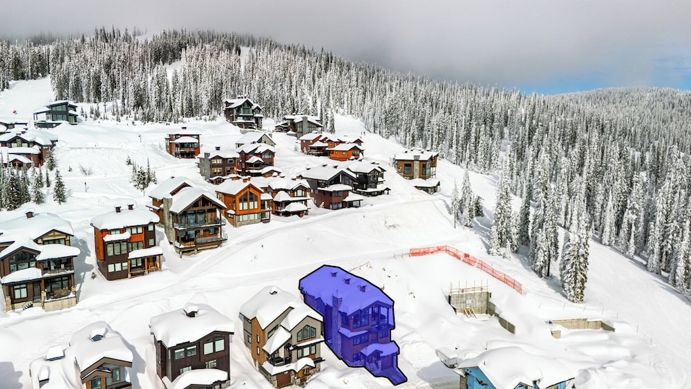 Opulence At Big White