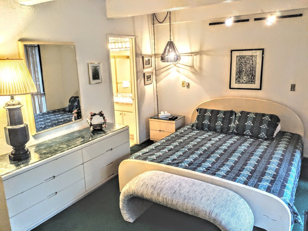 Snow Summit Townhouse Rentals & Sales