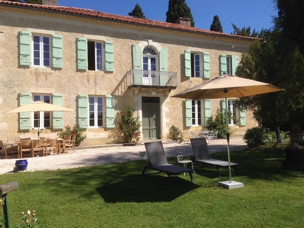 Villa Marambat
