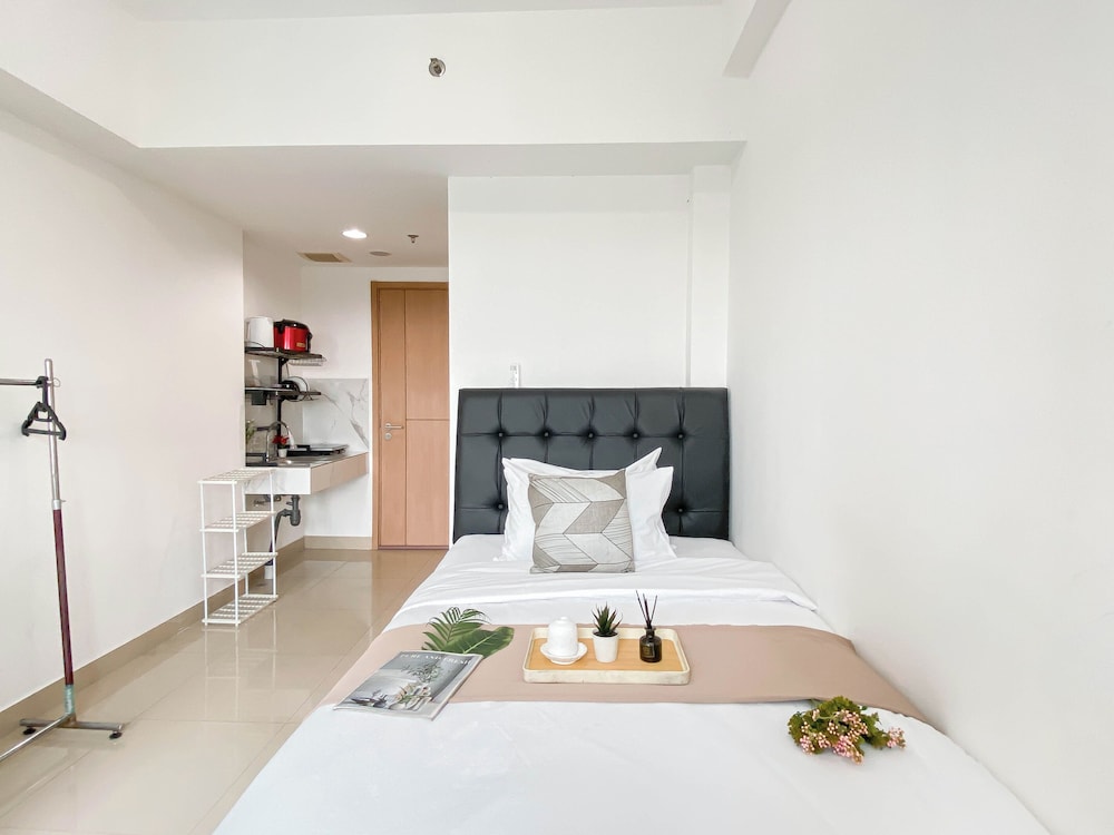 Studio Apartment Jkt Living Star Near Citimall Cimanggis