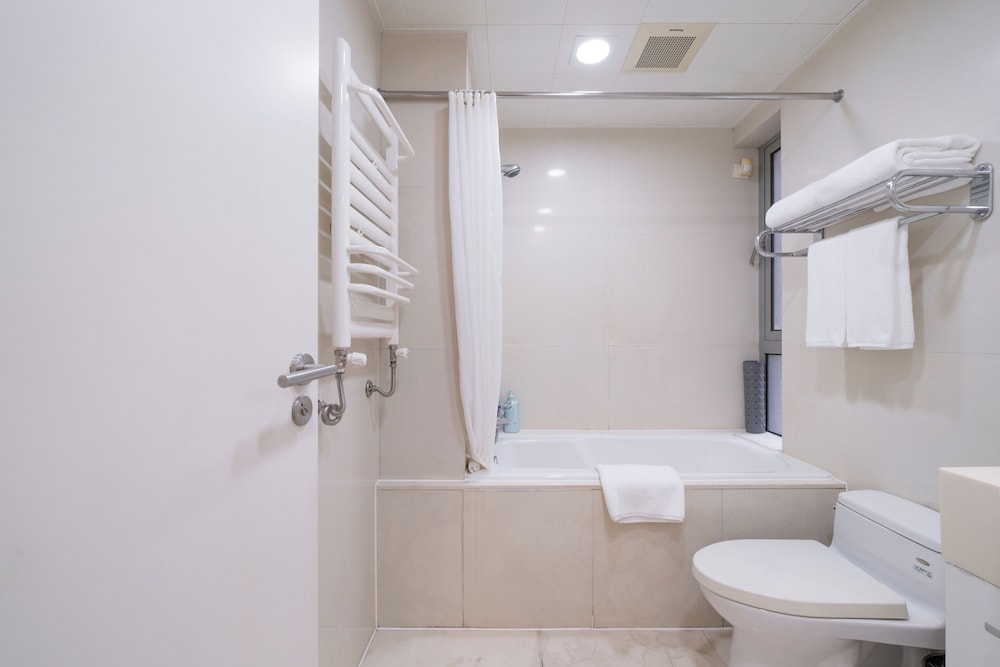 Tyms Spacious 3BR 2BA Retreat Xujiahui