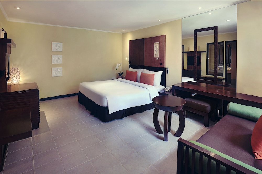 Mercure Resort Sanur 25