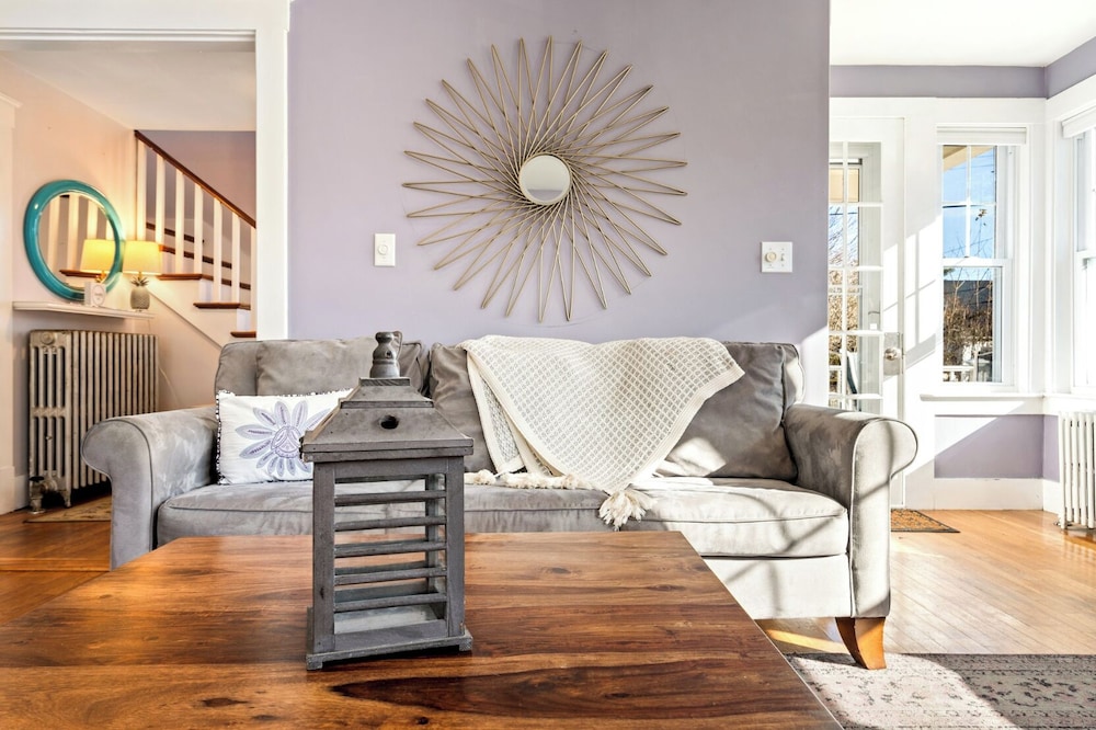 Ogunquit Village 4BR Walk to Beach, Dining & Town Center