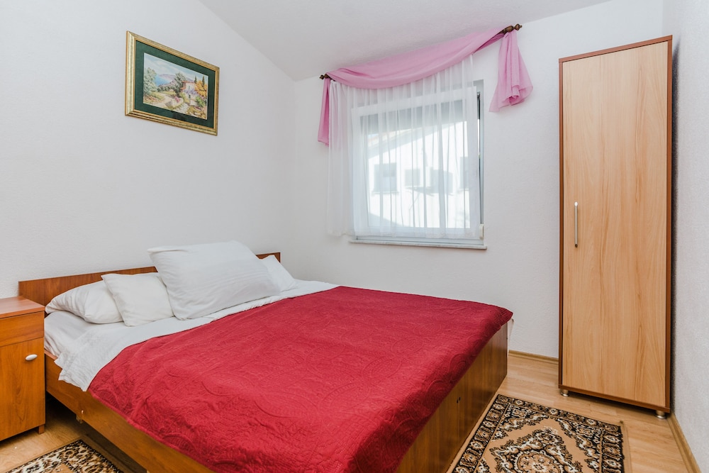 Apartment Vinceljak view 2