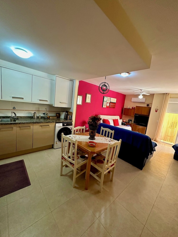 Apt Oropesa Town Rentalholidays