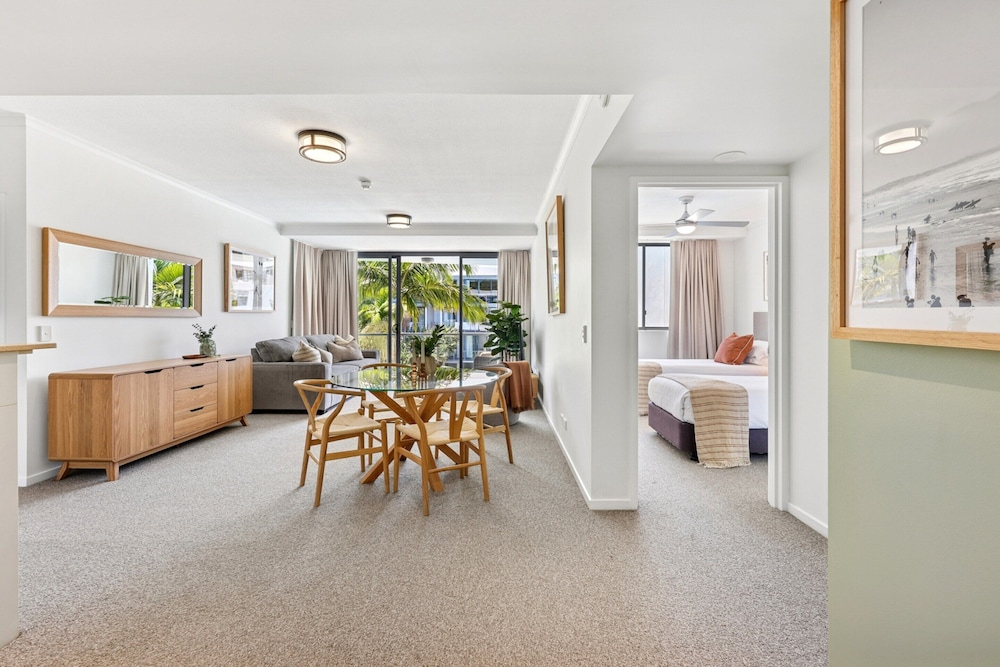 Coastal Escape Steps to Beach Full Resort Living