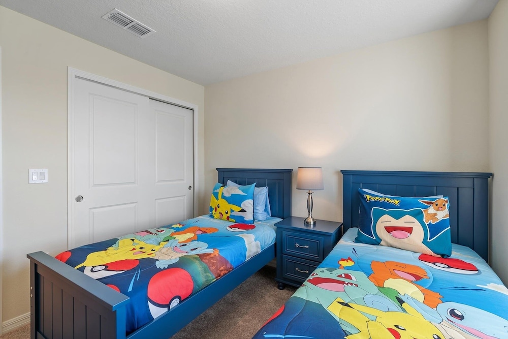 Windsor Cay Resort 5 Bedroom Townhome with Pool 5 Townhouse